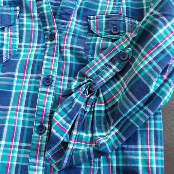 Forever 21 Blue Plaid Button Down - Picture 6 of 9